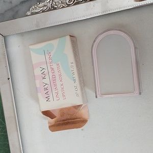 NIB Mary Kay Unlimited Options Lipstick Adjuster Cool 1742